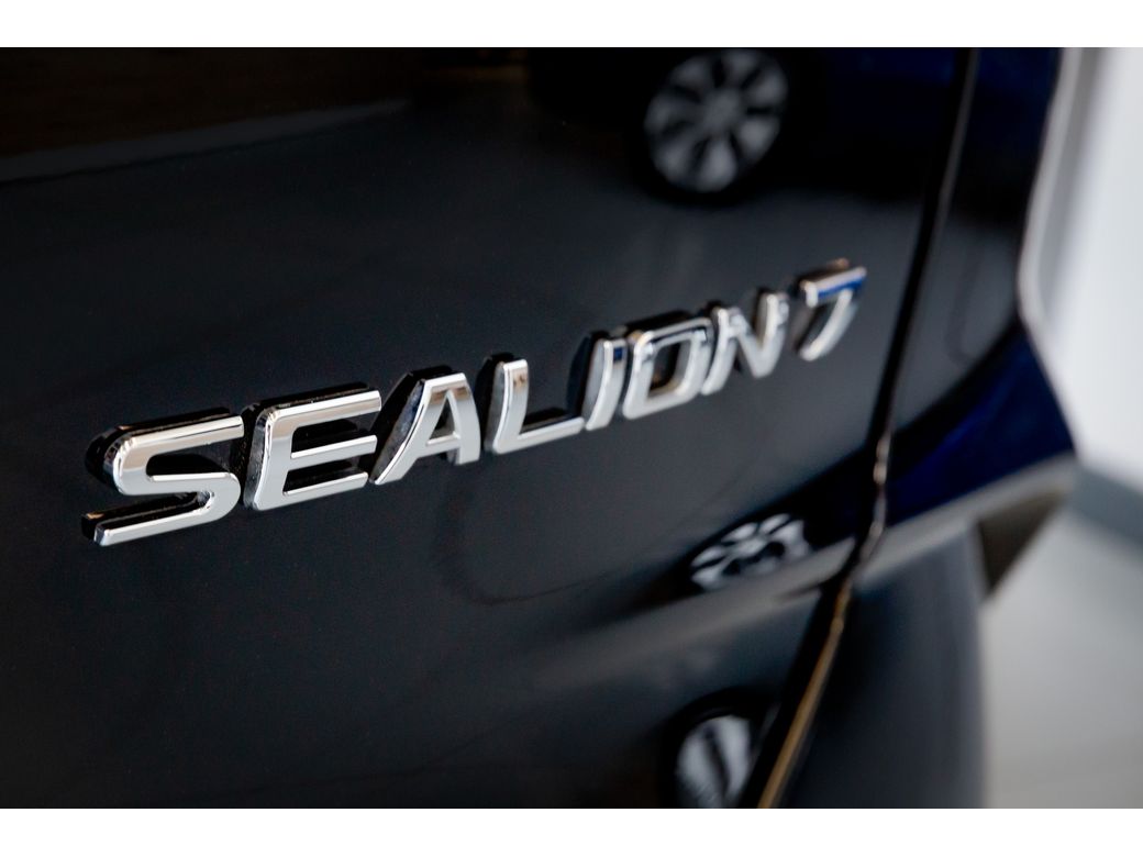 2026 BYD Sealion 7