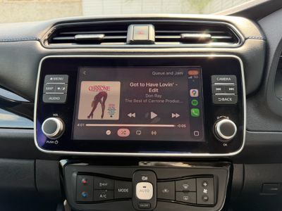 2024 Nissan Leaf