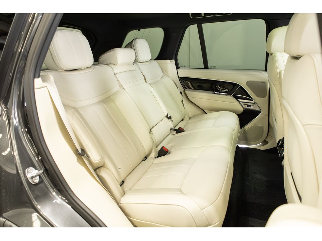 2026 Land Rover Range Rover