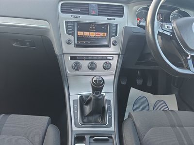 2016 Volkswagen Golf