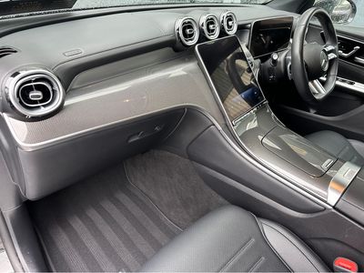 2024 Mercedes-Benz GLC Class