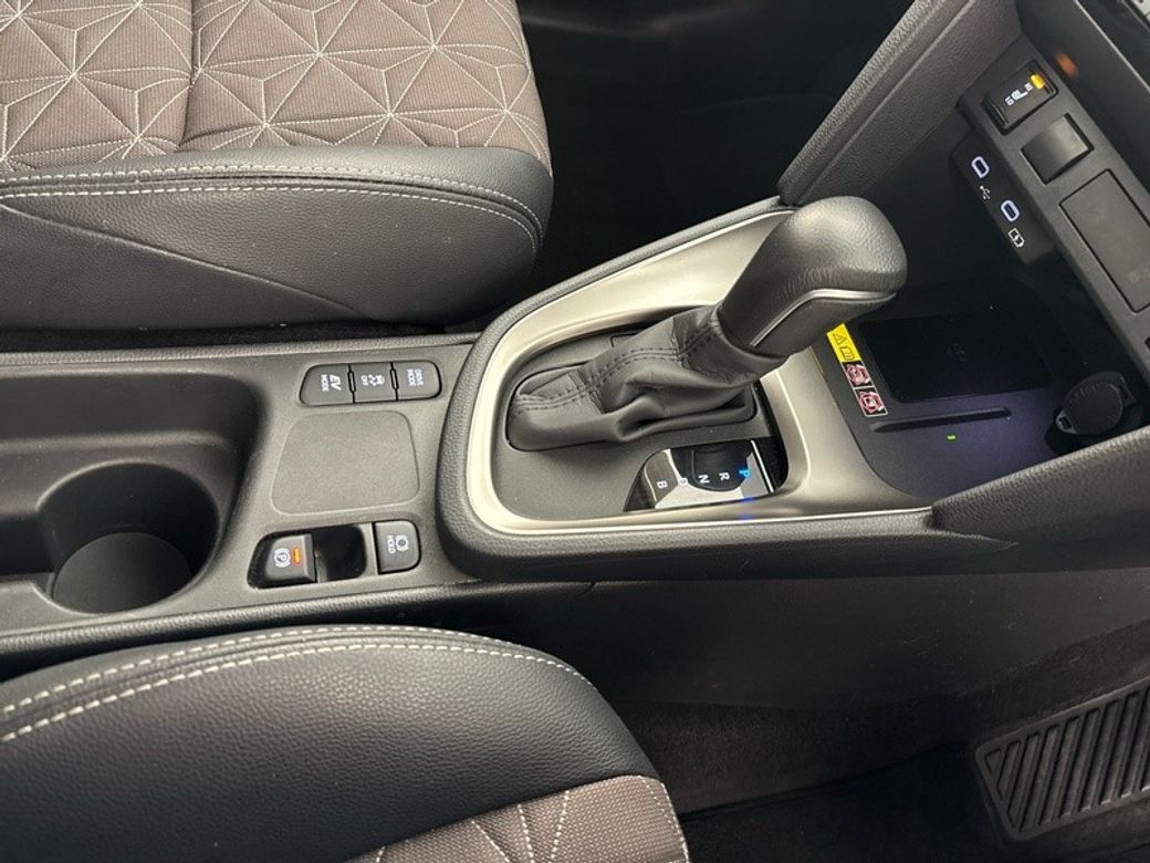 2025 Toyota Yaris Cross