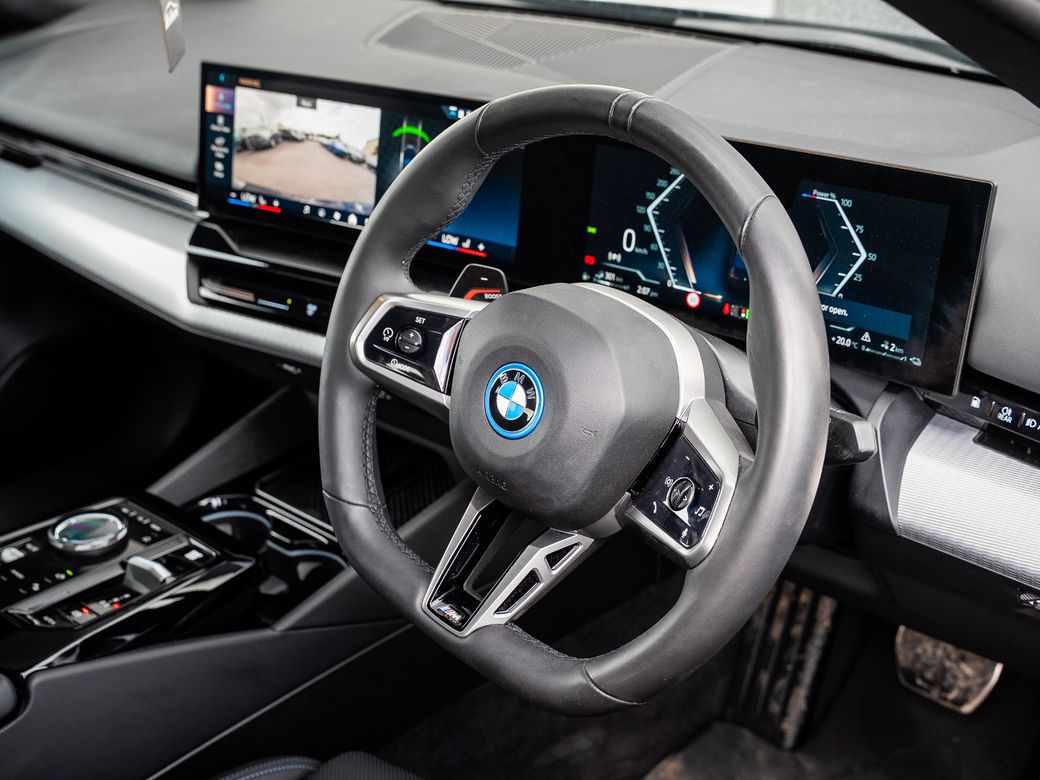 2025 BMW 5 Series