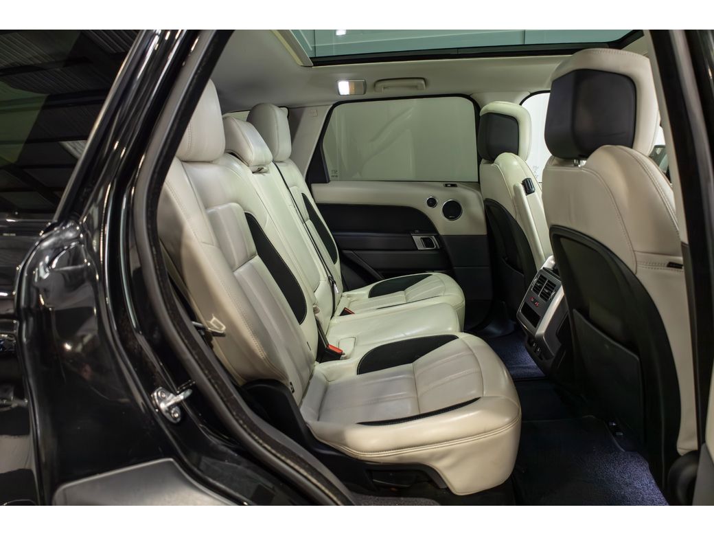 2020 Land Rover Range Rover Sport