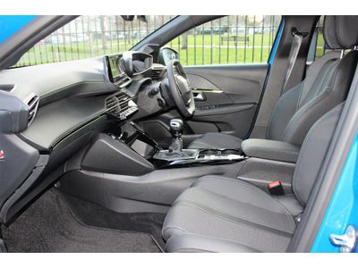 2022 Peugeot 208