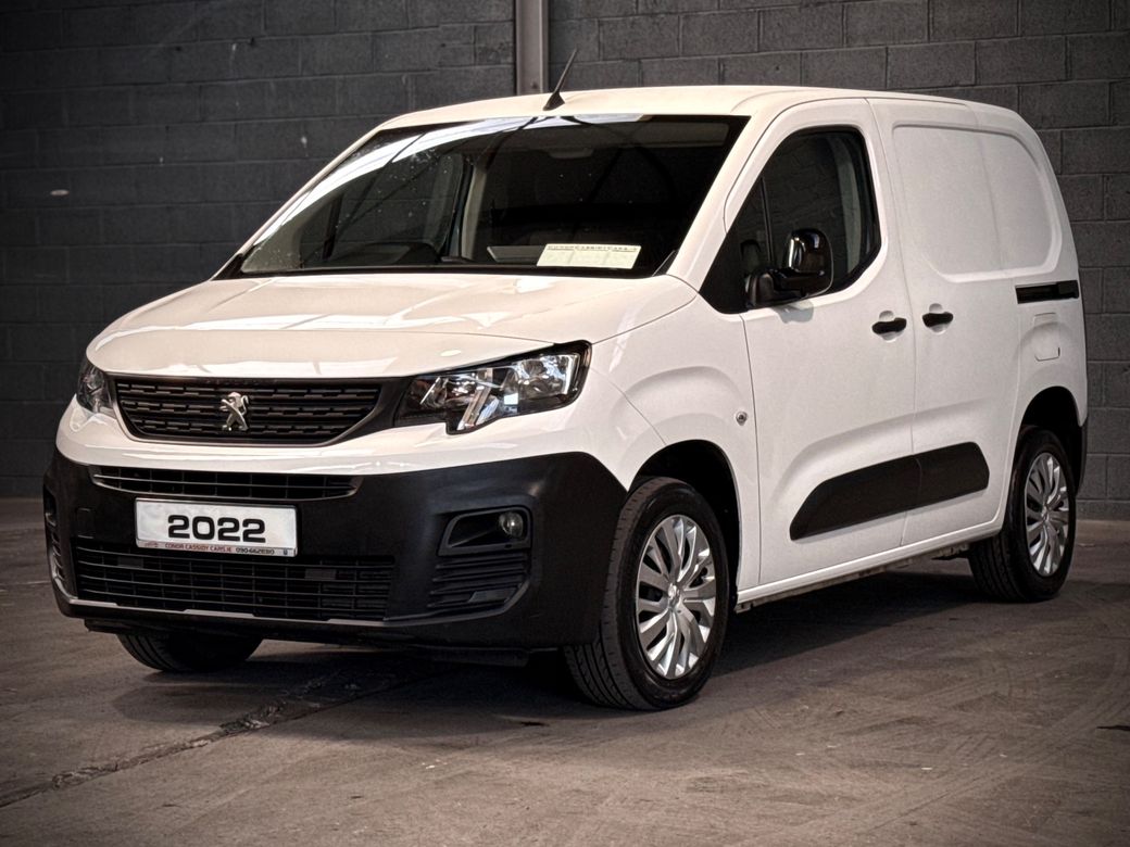 2022 Peugeot Partner