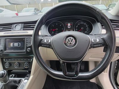 2016 Volkswagen Passat