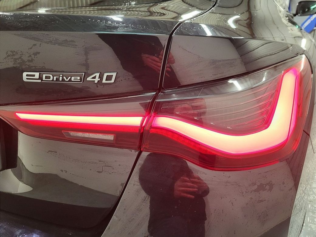2024 BMW i4