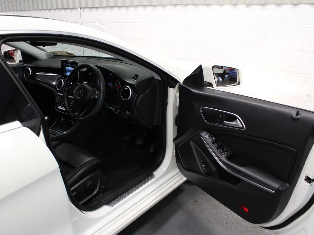 2017 Mercedes-Benz CLA Class