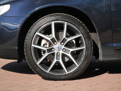 2017 Volvo V70