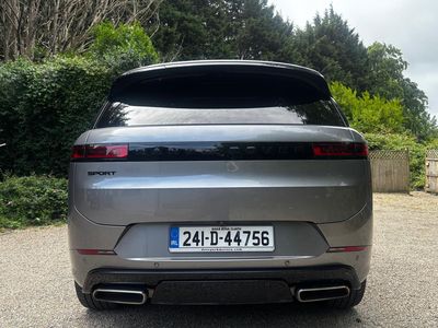 2024 Land Rover Range Rover Sport