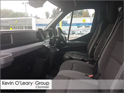 2025 Renault Master