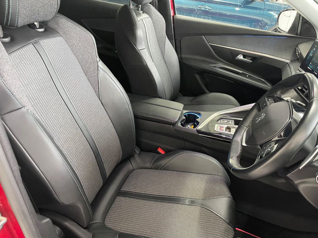 2021 Peugeot 3008