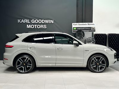 2023 Porsche Cayenne