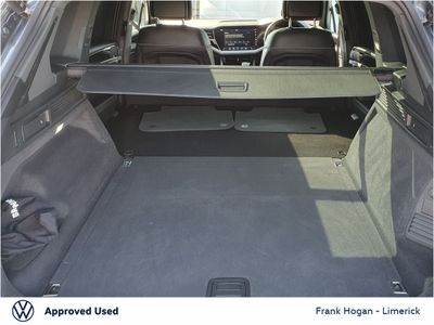 2023 Volkswagen Touareg
