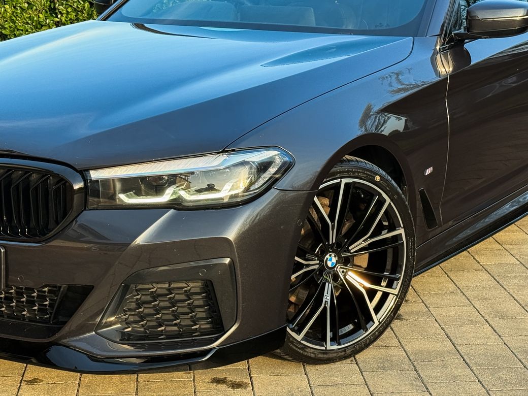2021 BMW 5 Series