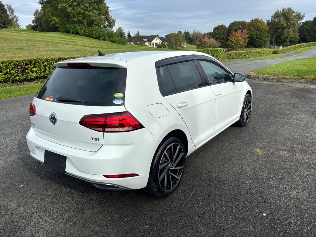 2017 Volkswagen Golf