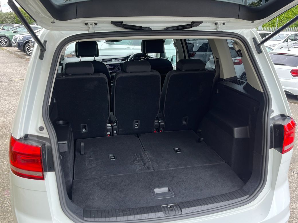 2020 Volkswagen Touran