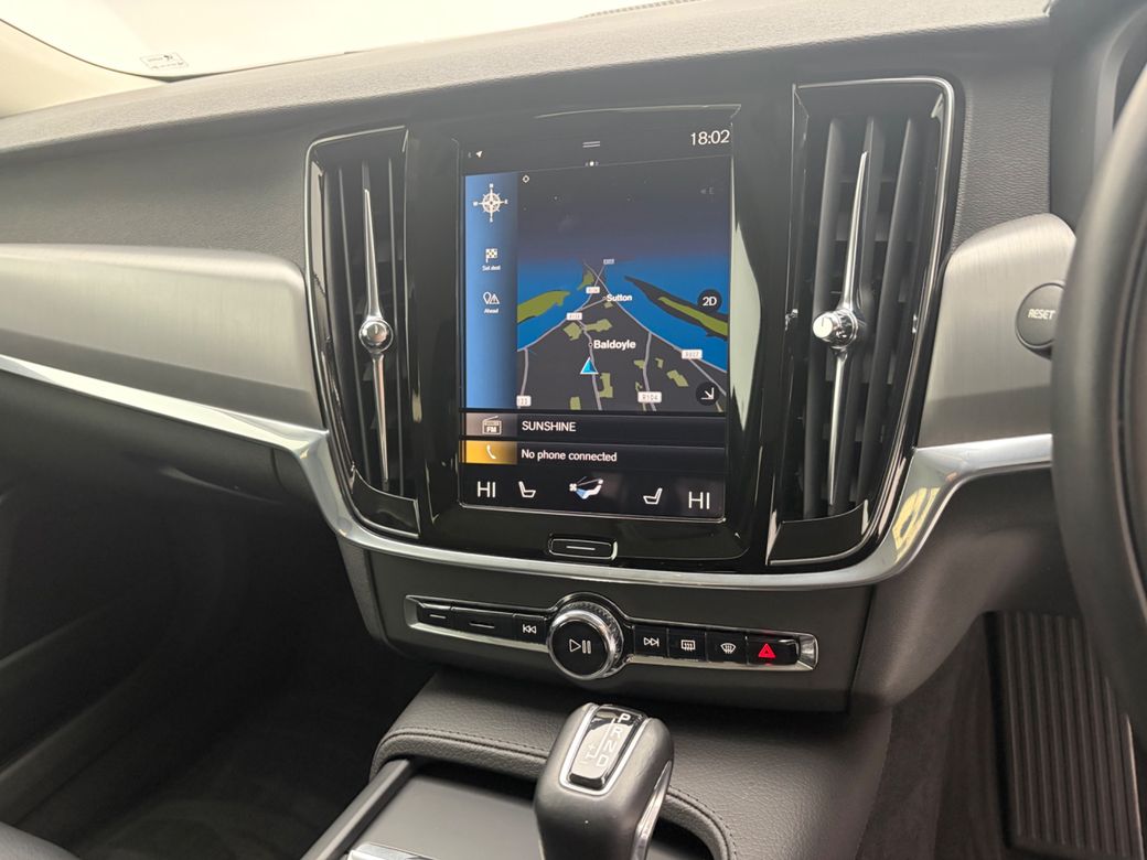 2021 Volvo S90