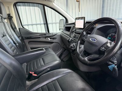2023 Ford Transit Custom