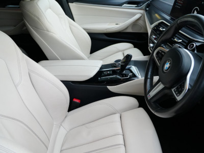 2021 BMW 5 Series