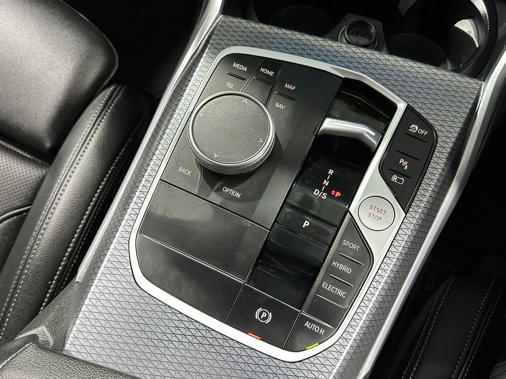 2025 BMW 3 Series