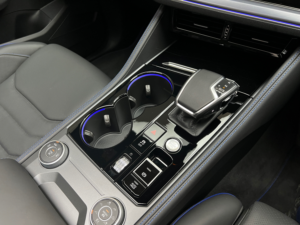 2025 Volkswagen Touareg