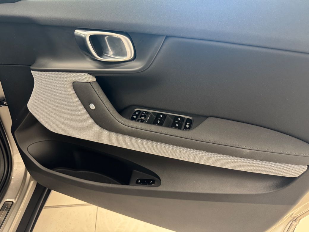 2022 Polestar 2