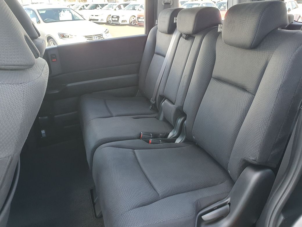 2015 Honda Stepwagon