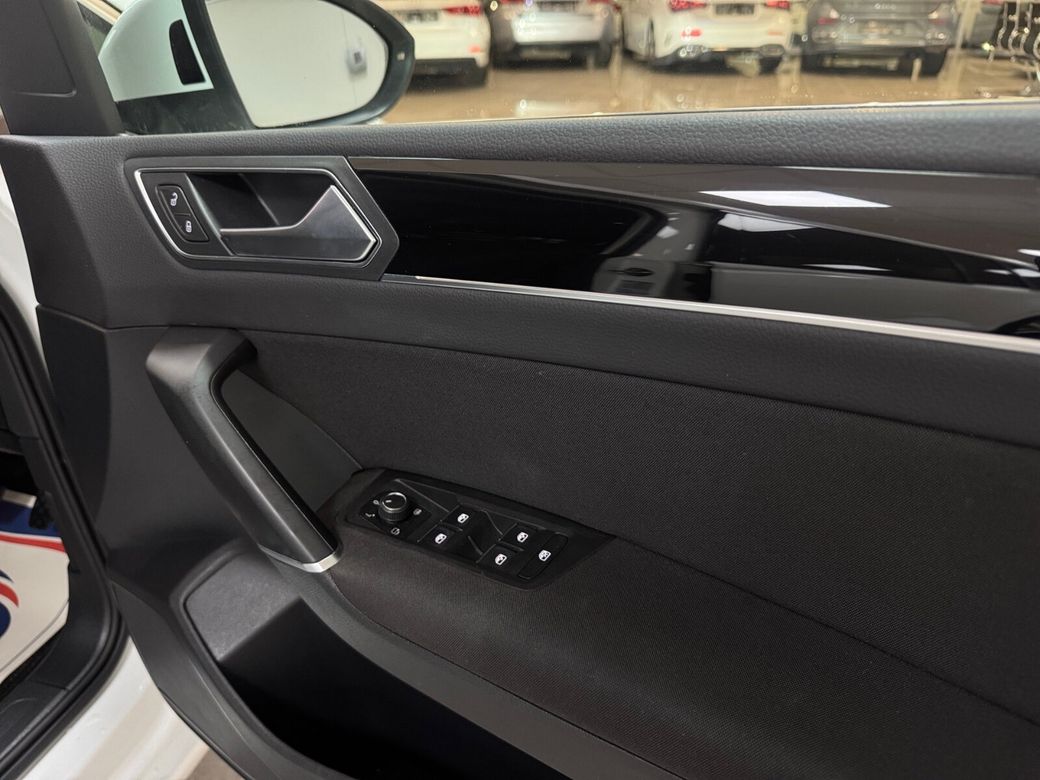 2020 Volkswagen Touran