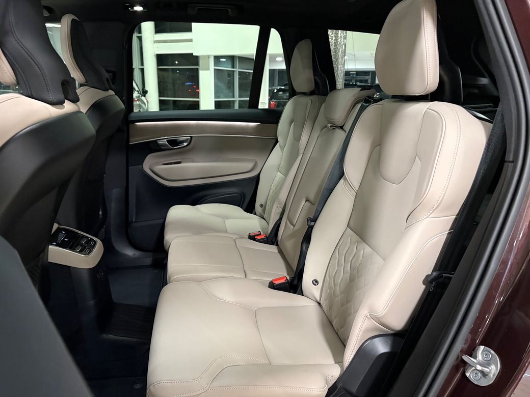 2025 Volvo XC90
