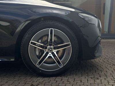 2025 Mercedes-Benz E 300