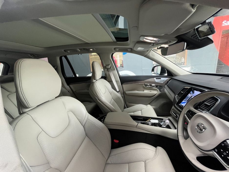 2023 Volvo XC90