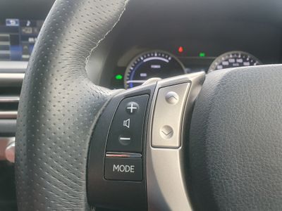 2014 Lexus GS 300H