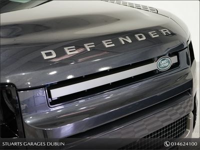 2025 Land Rover Defender