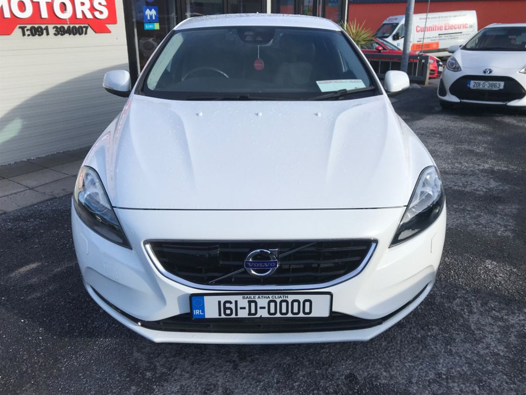 2016 Volvo V40