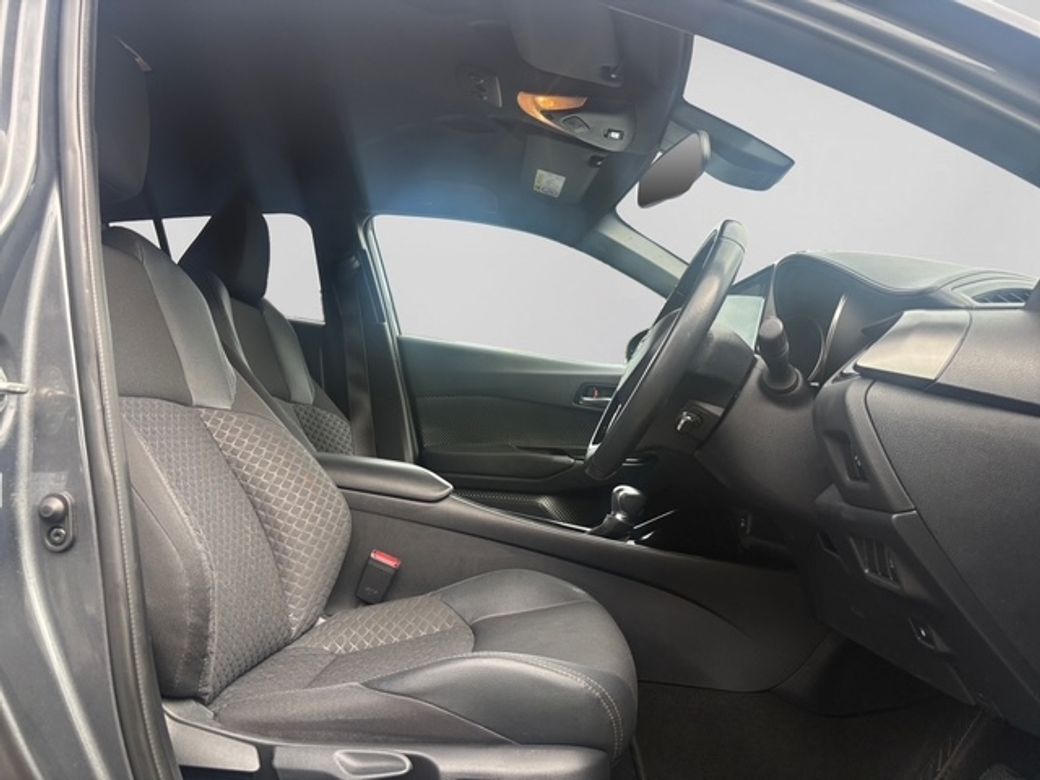2023 Toyota C-HR