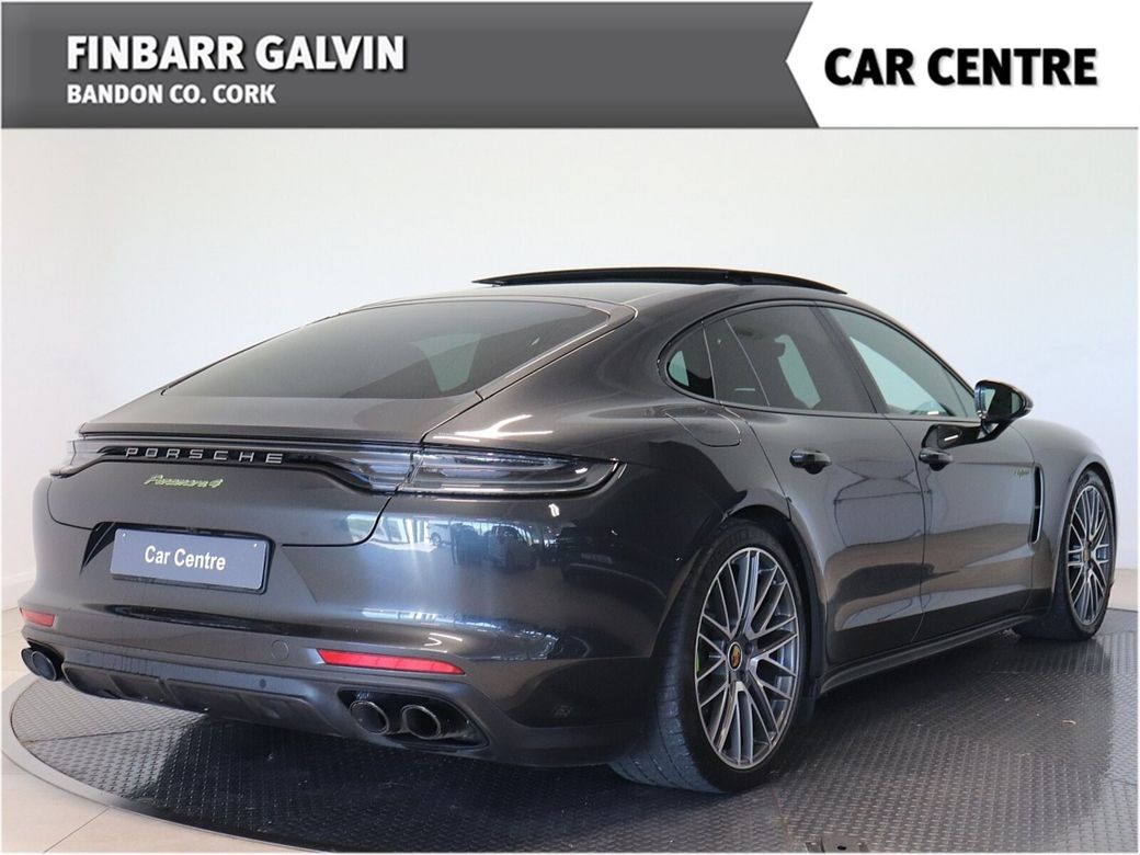 2023 Porsche Panamera