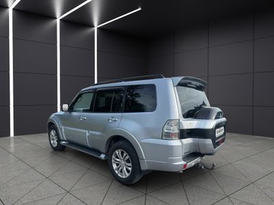 2015 Mitsubishi Pajero