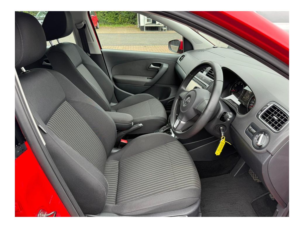 2012 Volkswagen Polo