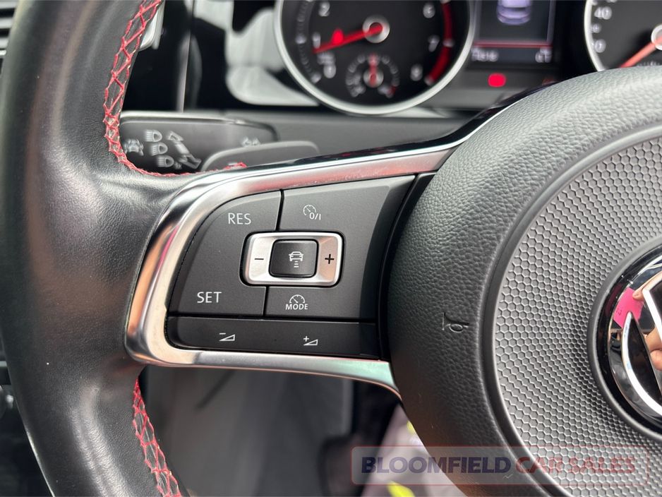 2017 Volkswagen Golf
