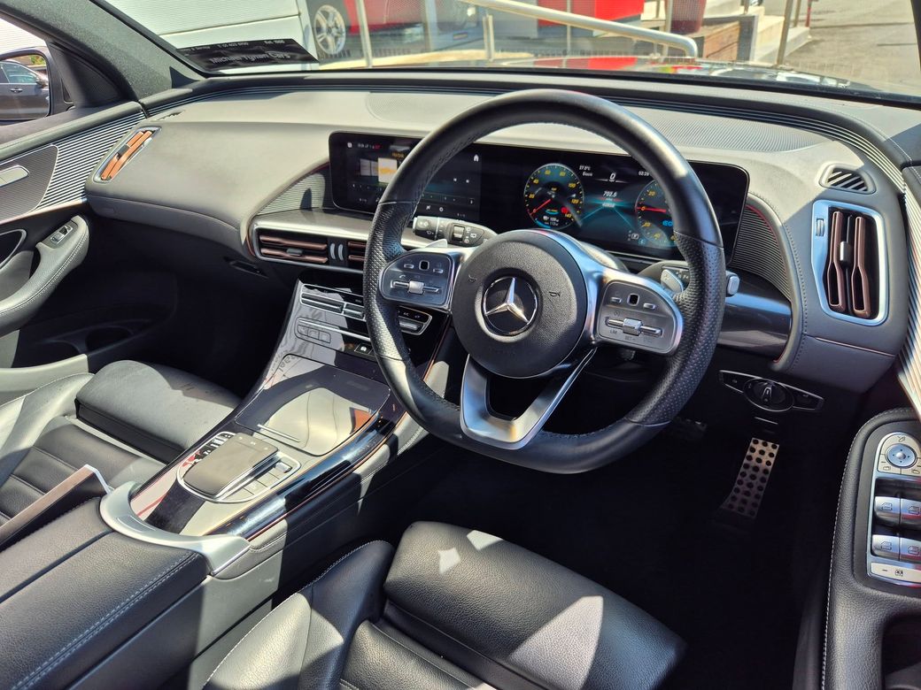 2022 Mercedes-Benz EQC