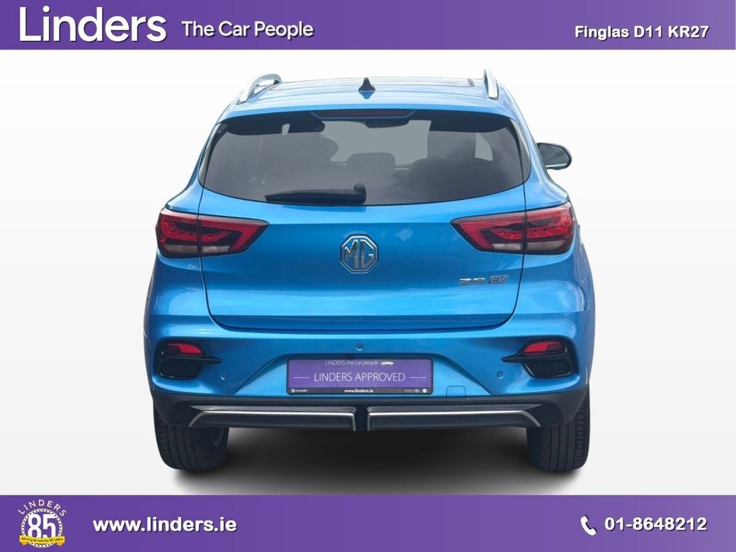 2023 MG ZS