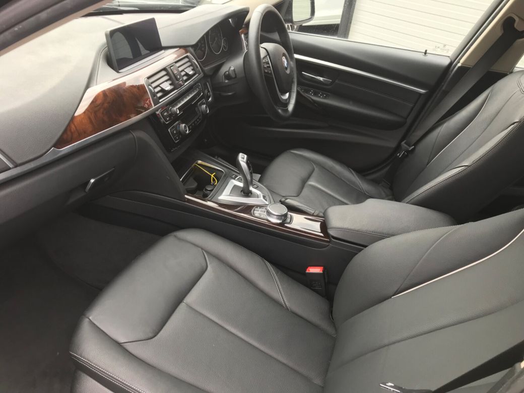 2018 BMW 3 Series