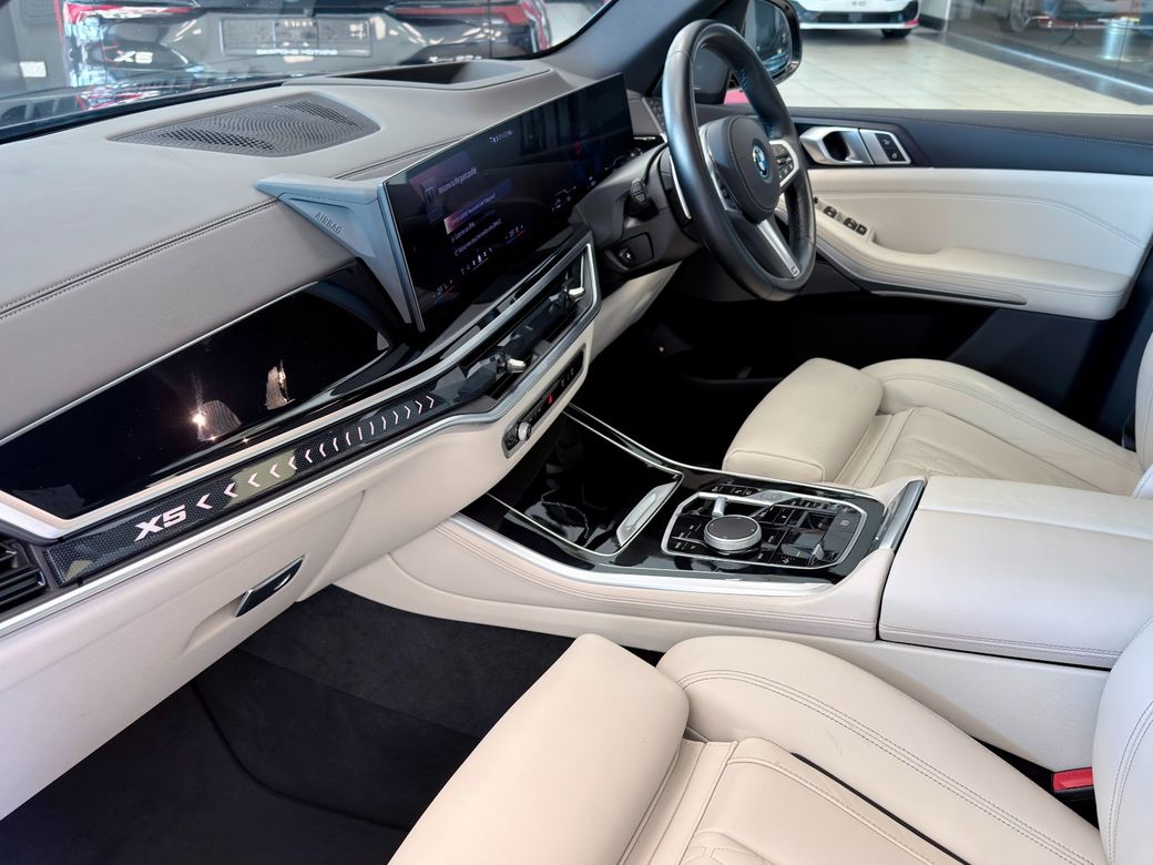 2023 BMW X5