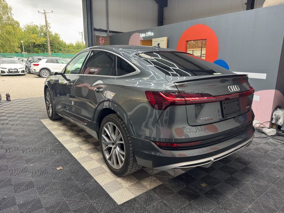 2022 Audi e-tron