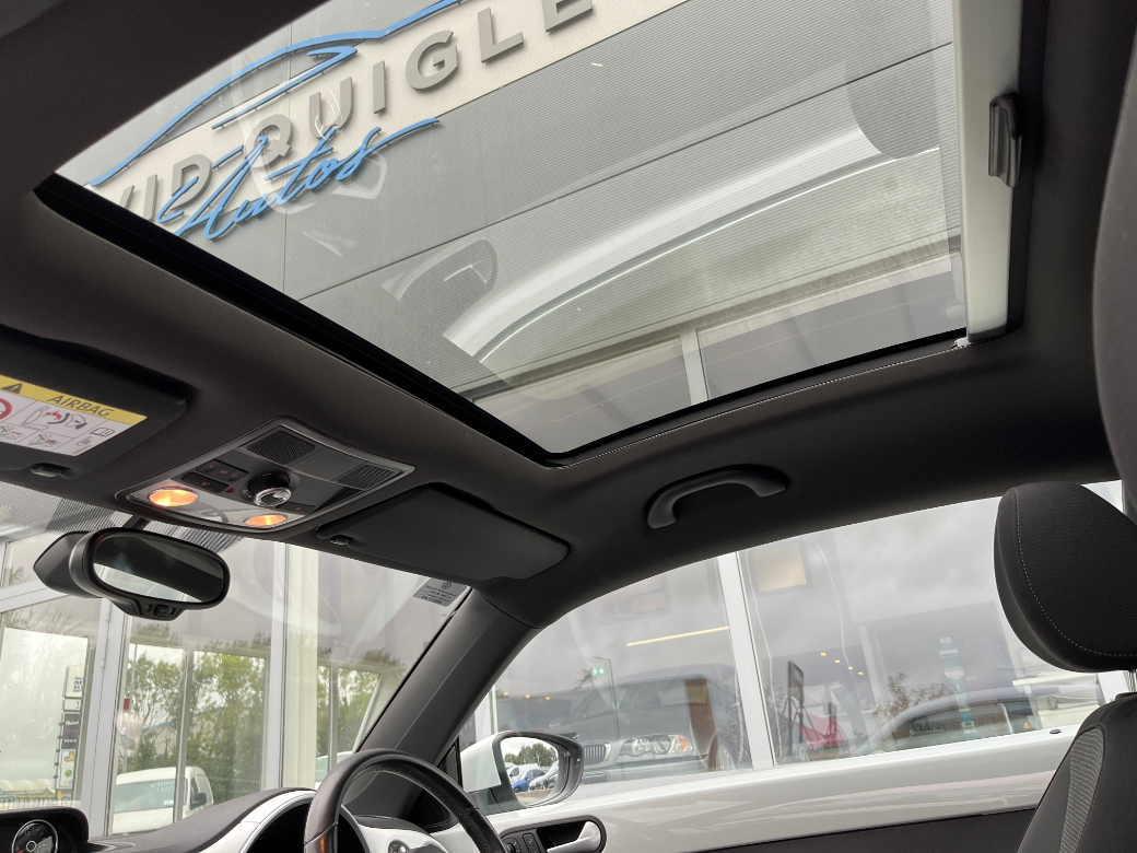 2015 Volkswagen Beetle