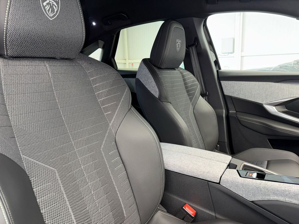 2025 Peugeot 3008