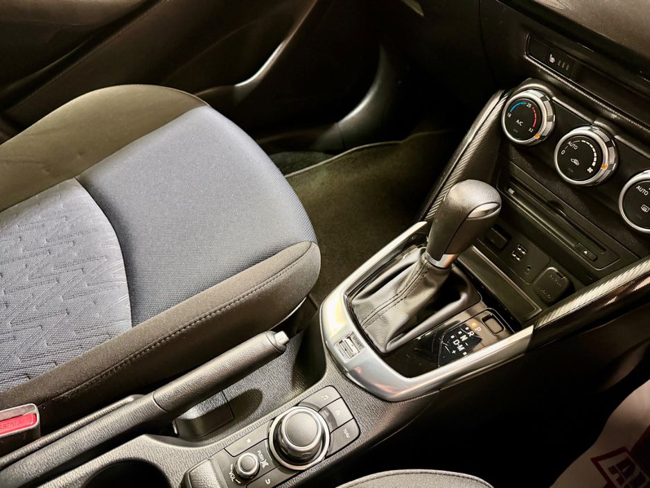 2016 Mazda Demio