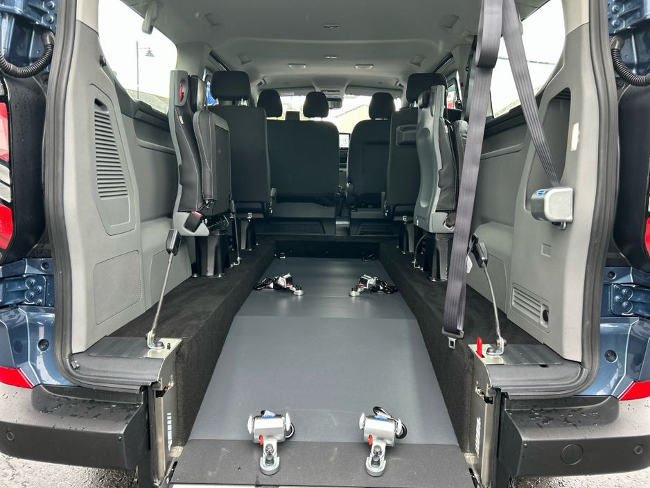 2025 Ford Transit Custom